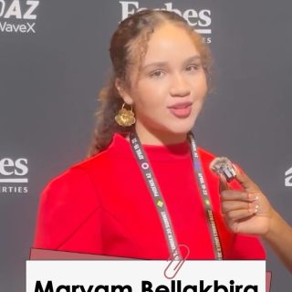 @maryambellakbira popped in to share that sometimes the reward comes from the risk. Here’s her take:

#thepostgradplaybook #under30summit #postgradplaybook