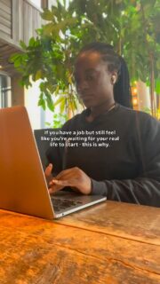 No big speeches. Just something that helped me. 

There’s a difference between a job you chose and a job that’s just… happened to you. 

Most first jobs are the second kind, and there’s nothing wrong with that. But staying in a job that happened to you for five years because you never asked the question?
That’s a different thing. 

The question is: do you actually know what you want? Not the title that sounds impressive. What you actually want your life to look like. 

Comment “MAP” and I’ll send you the 14 questions that help you figure that out. Real ones. No fluff.

#thepostgradplaybook #careertips #postgradlife